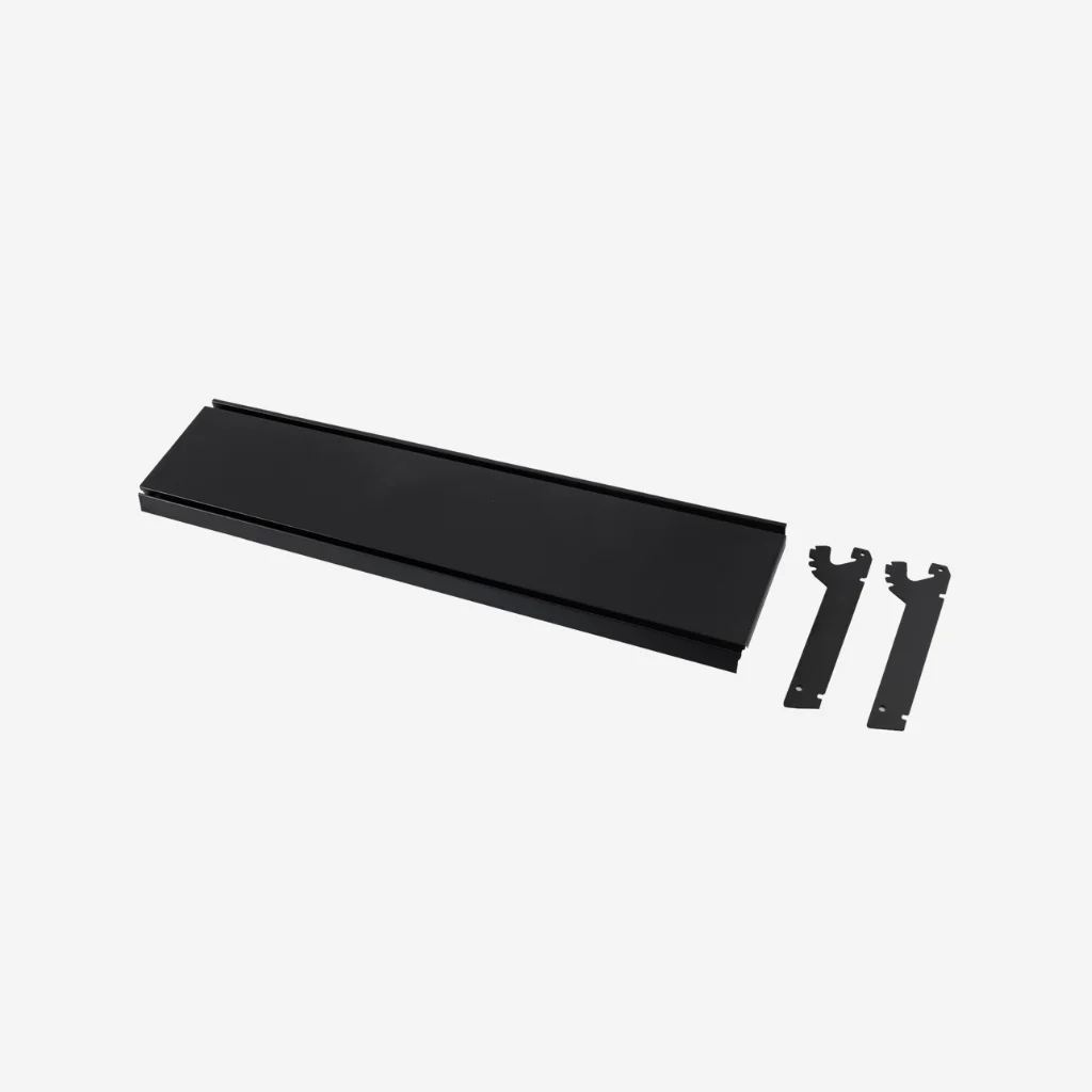 Black Metal Shelf with Adjustable Brackets – 900mm × 200mm